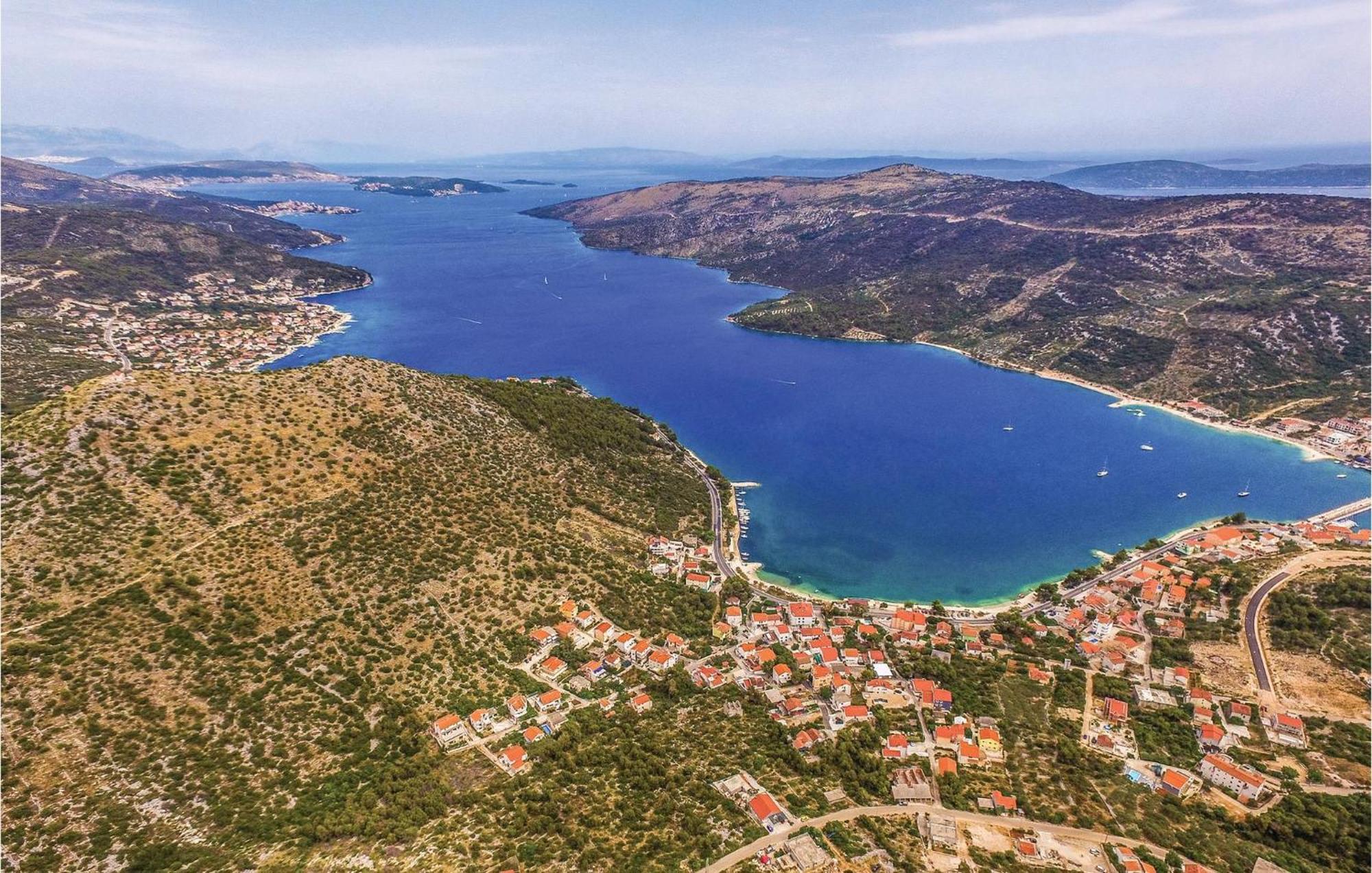 Nice Home In Poljica With House Sea View Marina Luaran gambar