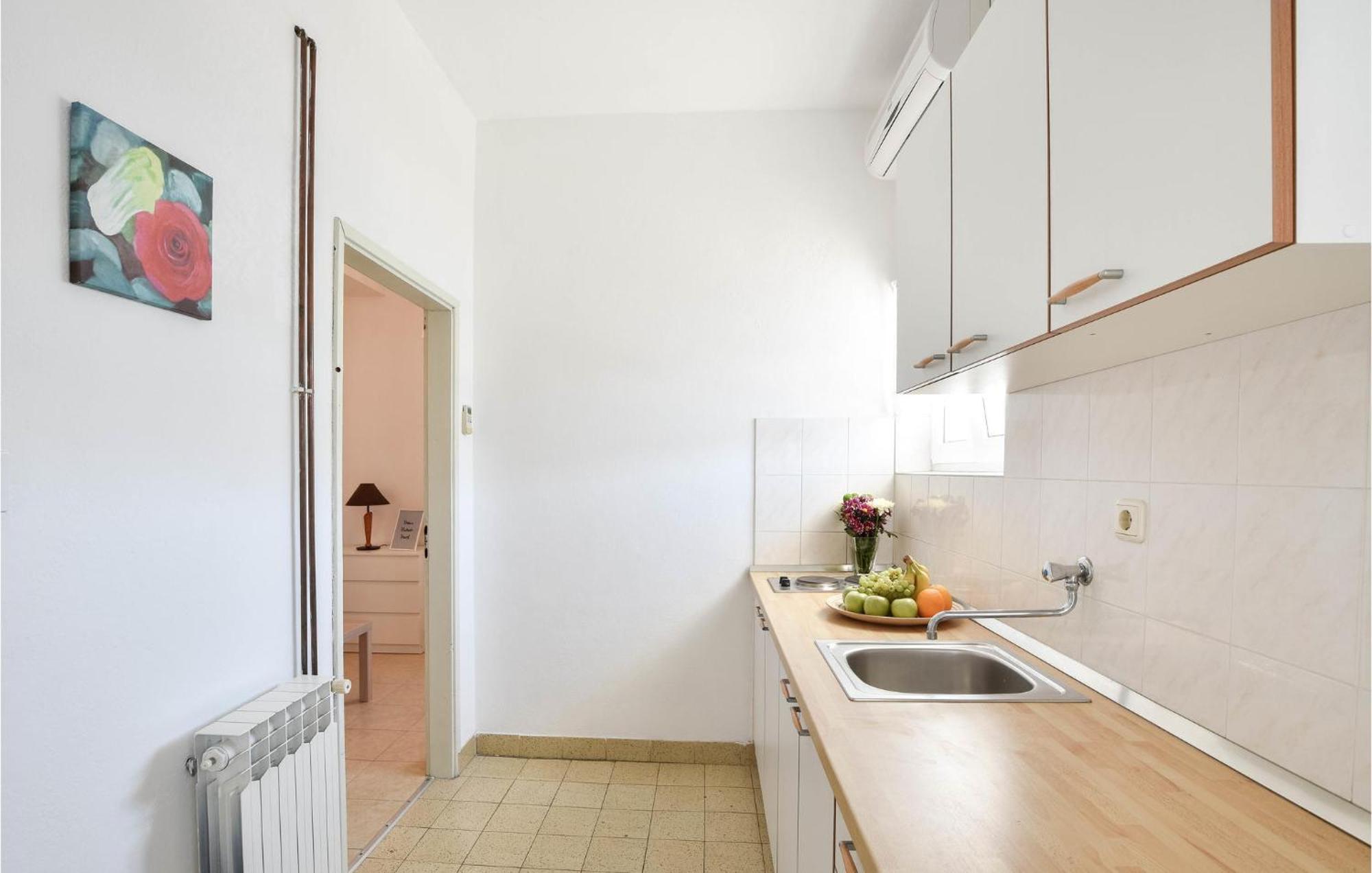 Nice Home In Poljica With House Sea View Marina Luaran gambar