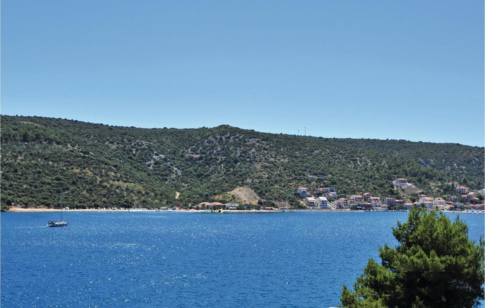 Nice Home In Poljica With House Sea View Marina Luaran gambar